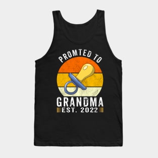 Grandma 2022 For Pregnancy Announcement Funny Tank Top